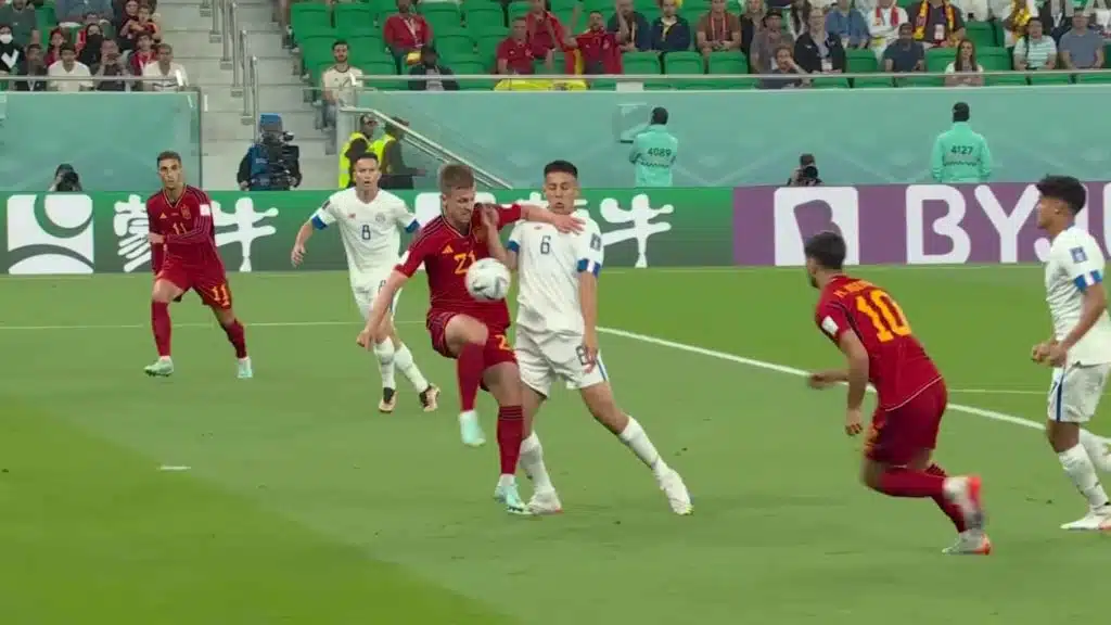 Dani Olmo u utakmici Španjolske protiv Grčke