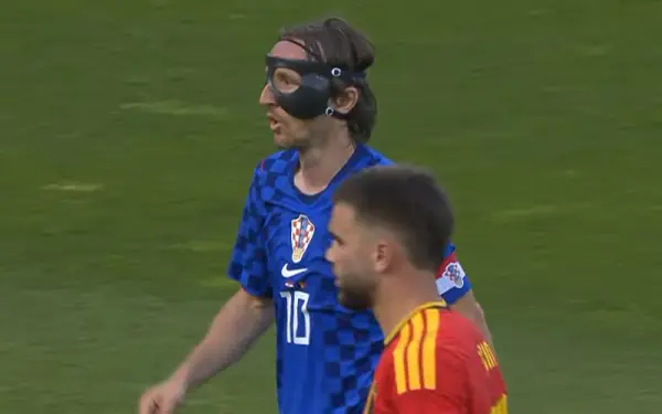 luka-modric-nosi-masku