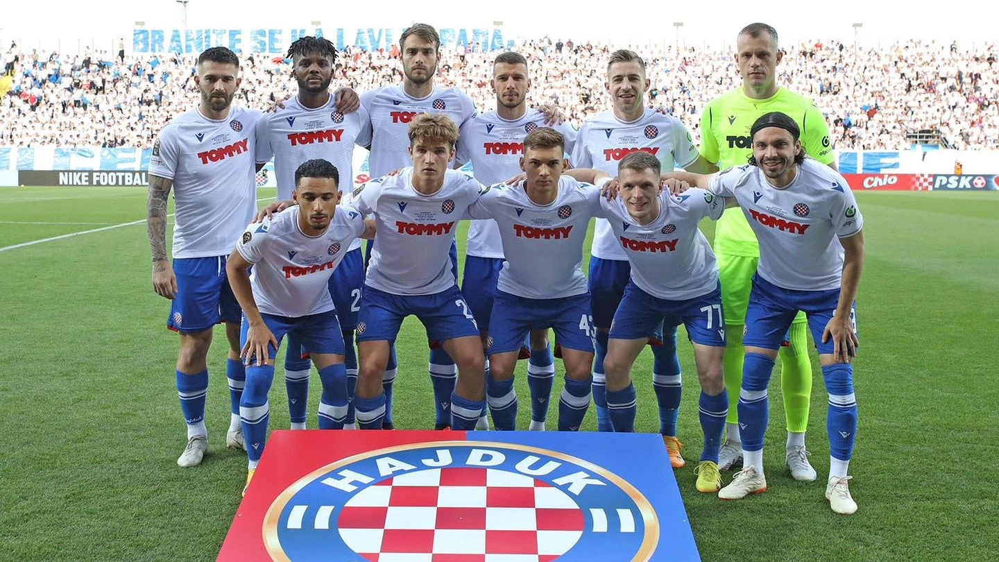 HNK Hrvatski Nogometni Klub Hajduk Split 3-0 HNK Hrvatski
