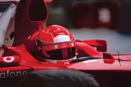 Michael Schumacher u bolidu Ferrarija (Pravila Formule 1)