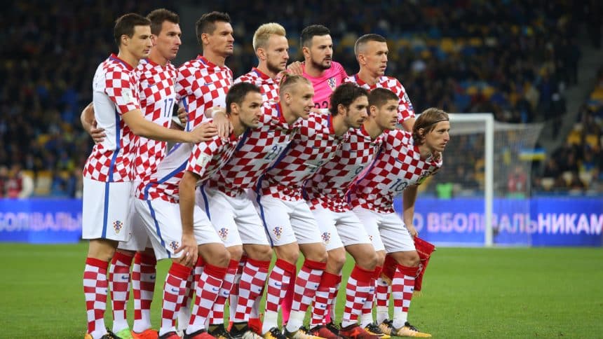 Hrvatska nogometna reprezentacija (Povijest nogometa u Hrvatskoj)