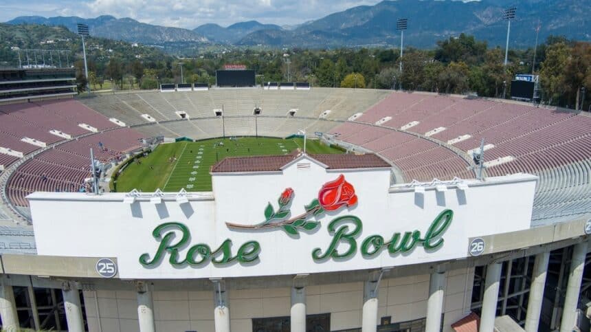 Rose Bowl, stadion u Kaliforniji na kojem se igra Rose Bowl u američkom nogometu