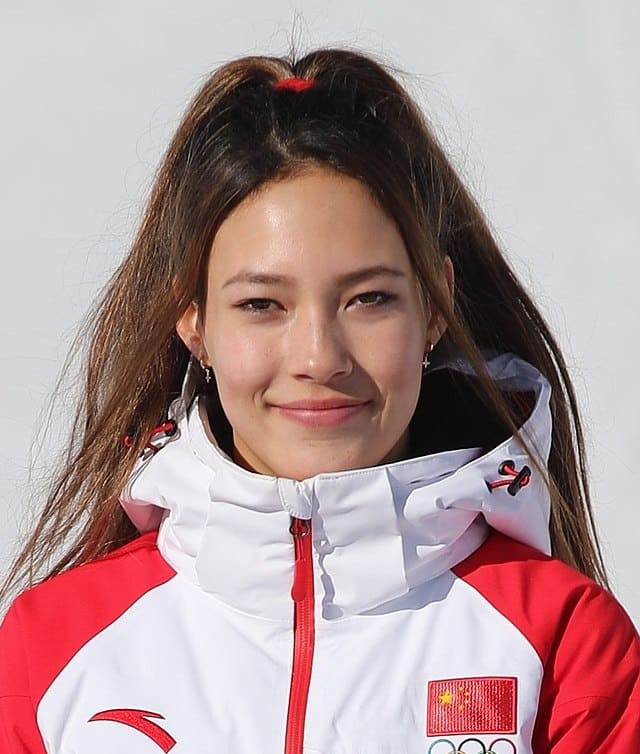 Eileen Gu, osvajačica čak tri medalje u freestyle skijanju na ZOI 2022. (zimske Olimpijske igre 2022)