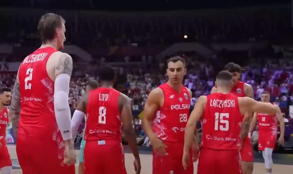 Poljska